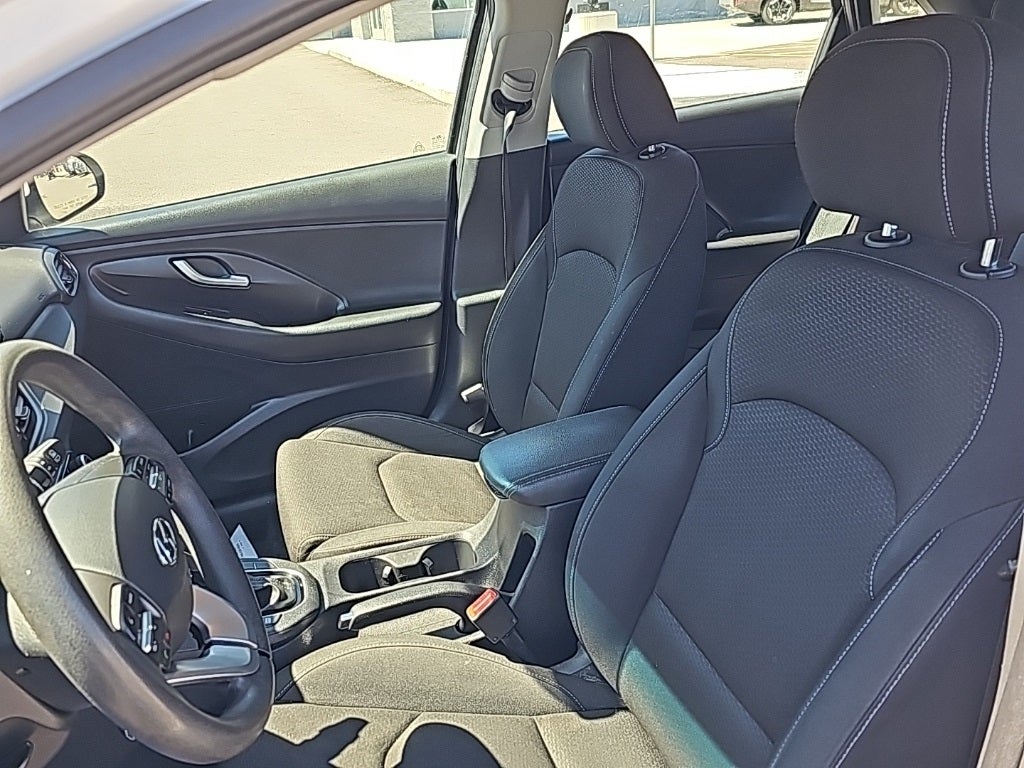 2019 Hyundai Elantra GT Base